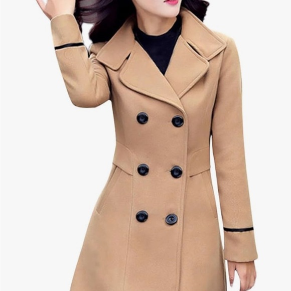Jackets & Blazers - Classic Tan Double-Breasted Trench Coat